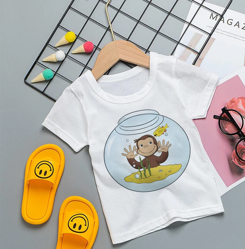 Curious George T-shirt met car - Baby Clothing Sale recensie en prijs